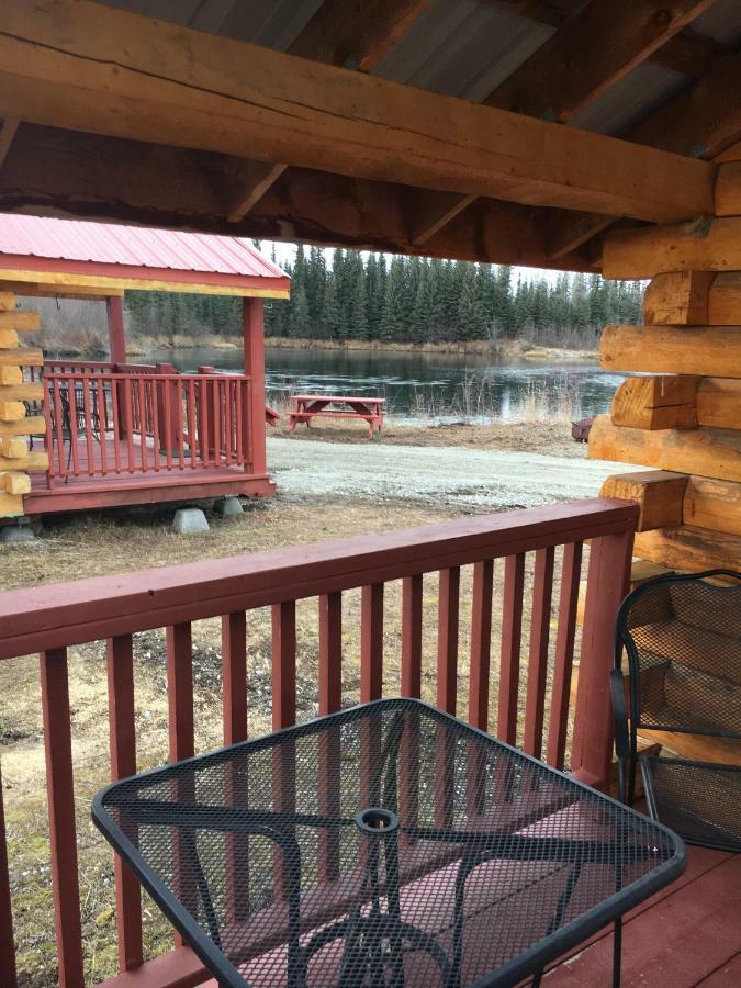 Alaska Log Cabins On The Pond Clear Creek Park Екстериор снимка